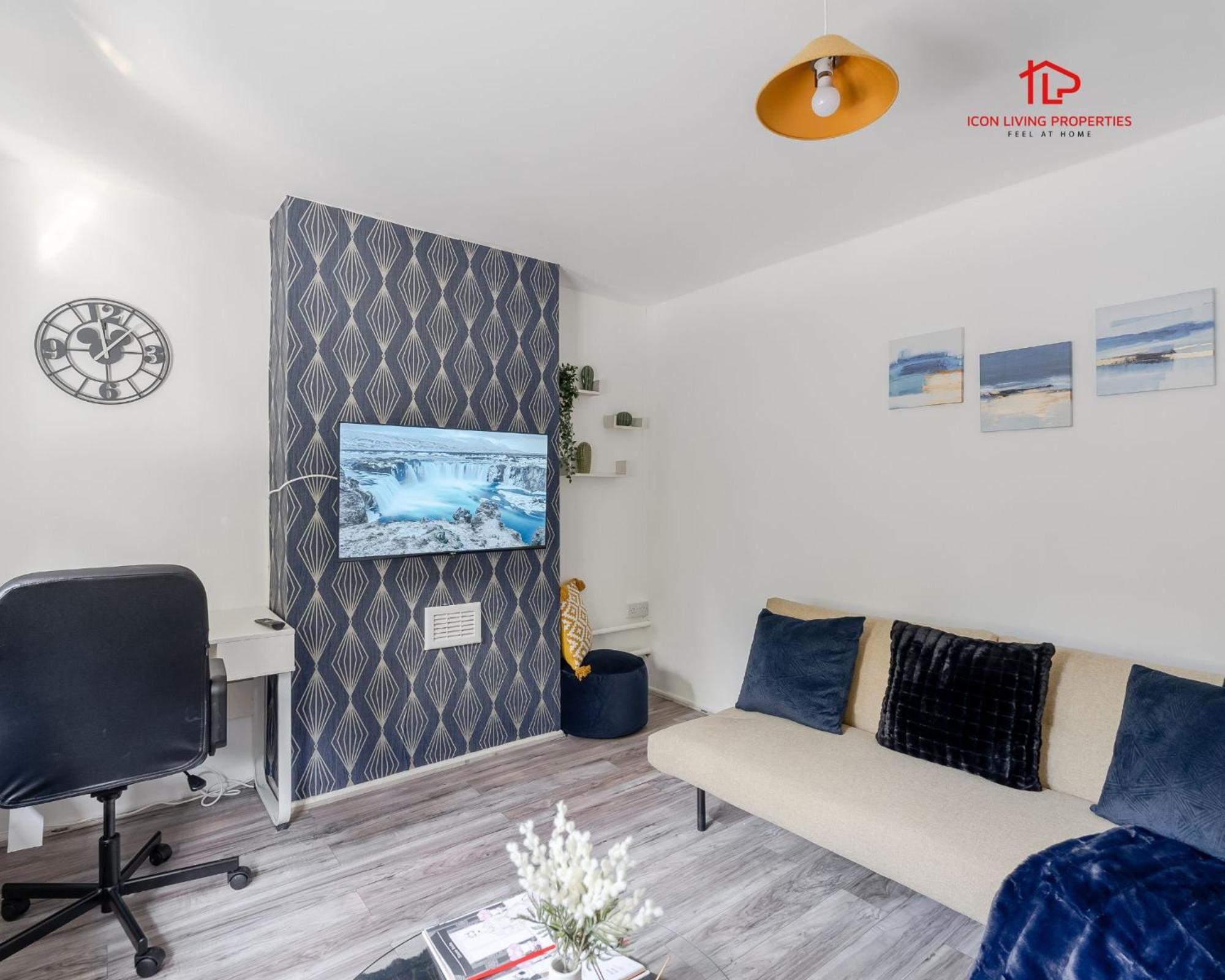 Spacious 1 Bed Flat For Contractors Leisure And Relocation Guests By Icon Living Properties Short Lets And Serviced Accommodation Barking Buitenkant foto